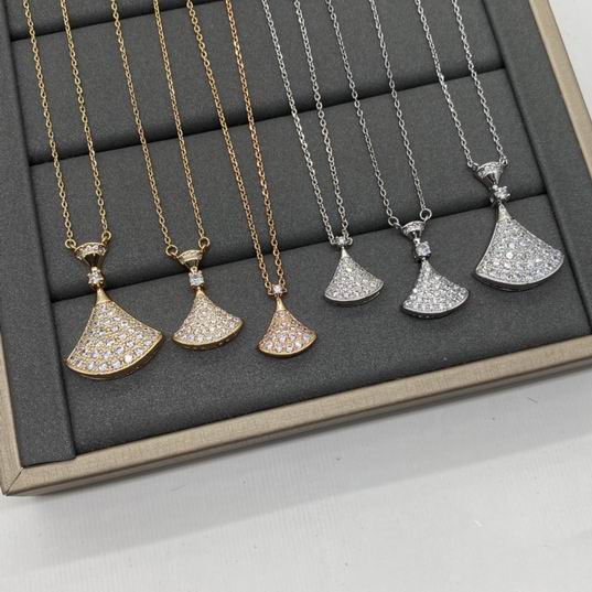 Bvlgari necklace 03lyh113